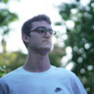 Meet your Posher, Travis